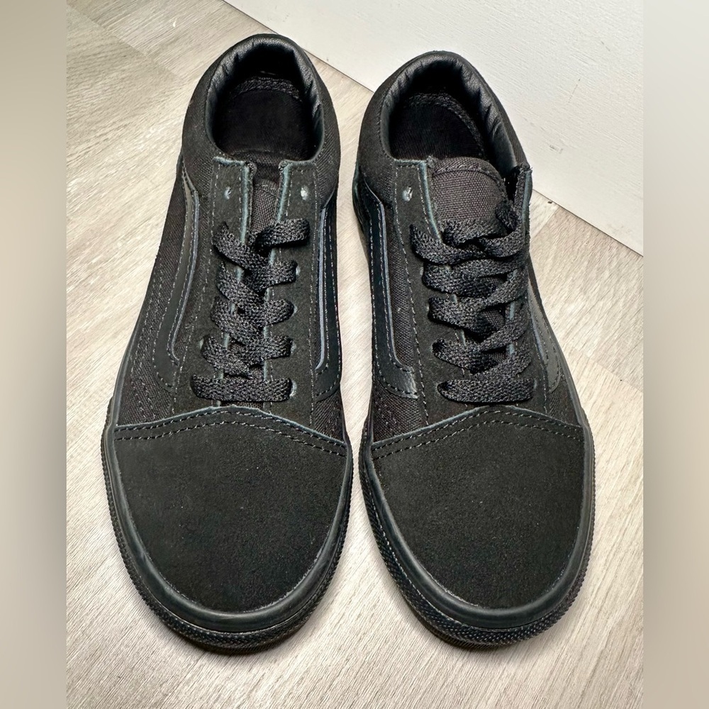 New Unisex kids All Black Old Skool Platform Canvas Suede Walking Shoes US 13.5 - Picture 2 of 10